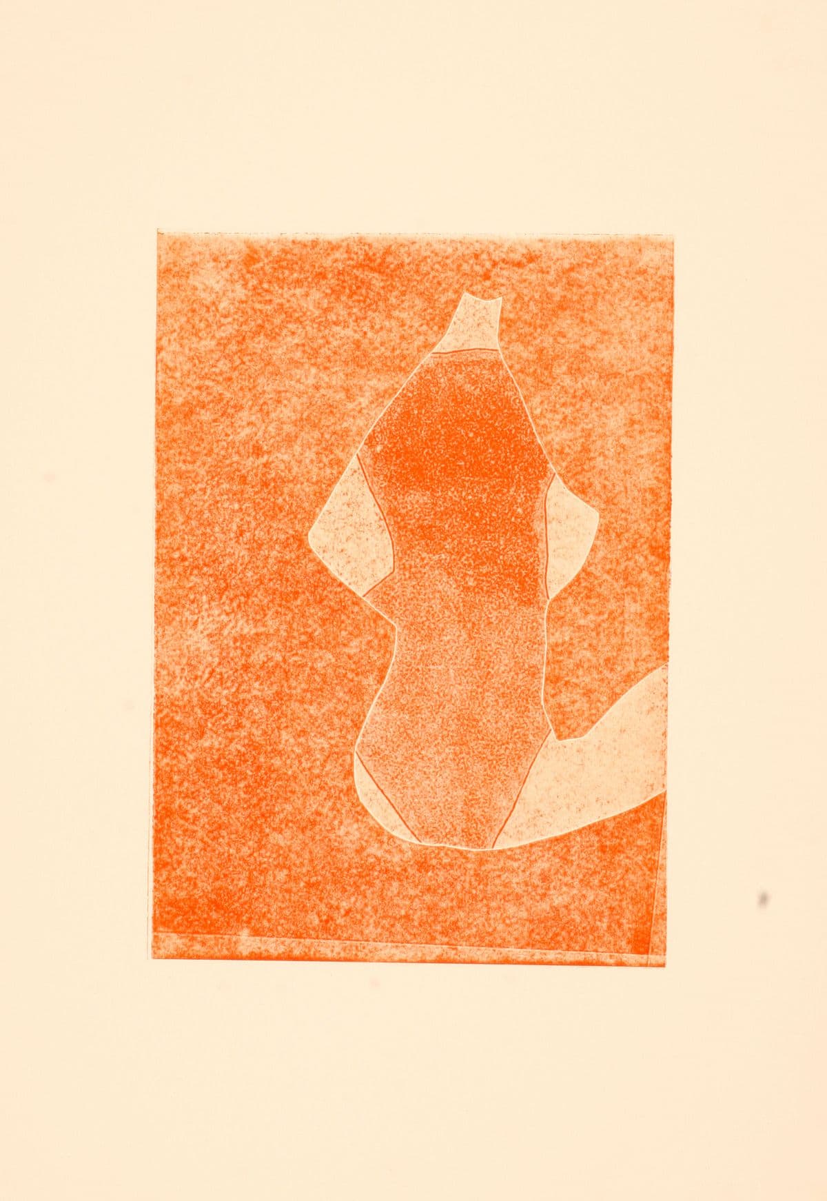 Eine minimalistische Grafik in Orangetönen auf hellem Grund. Eine zentrale, bauchige Silhouette wird durch eine feine weiße Konturlinie und eine leicht dunklere Farbfüllung definiert.